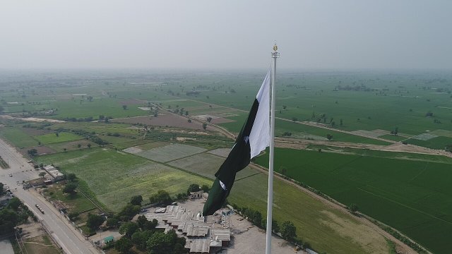Flag manufacturing and hoisting